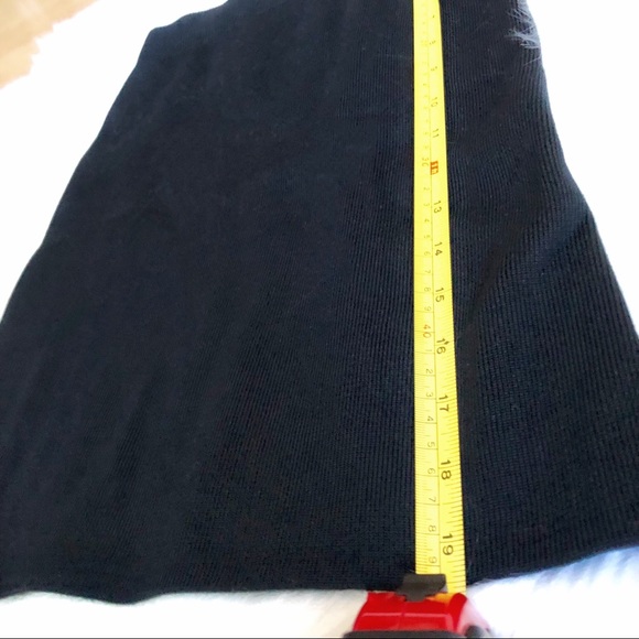 ⚡️ Black bodycon mini skirt - Picture 3 of 5